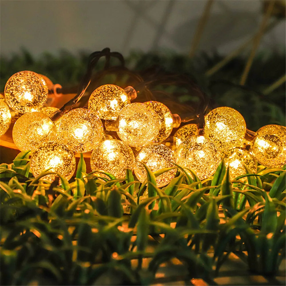 Crystal Globe Solar String Lights