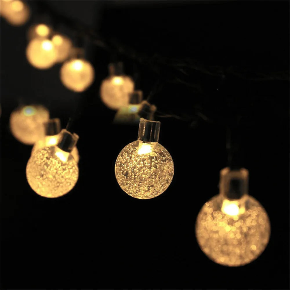 Crystal Globe Solar String Lights